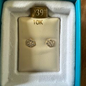 2 Pairs of Pagoda Earrings! 10k and 14k never used! So cute!